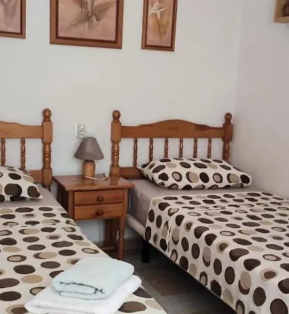 Del Mar 2-bedroom With Swimming Pool